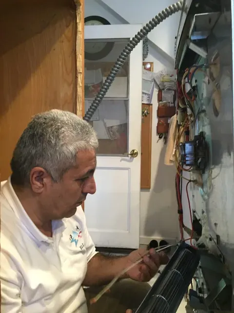 Spark Appliance Repair team working on a customer appliance — Mountain View CA